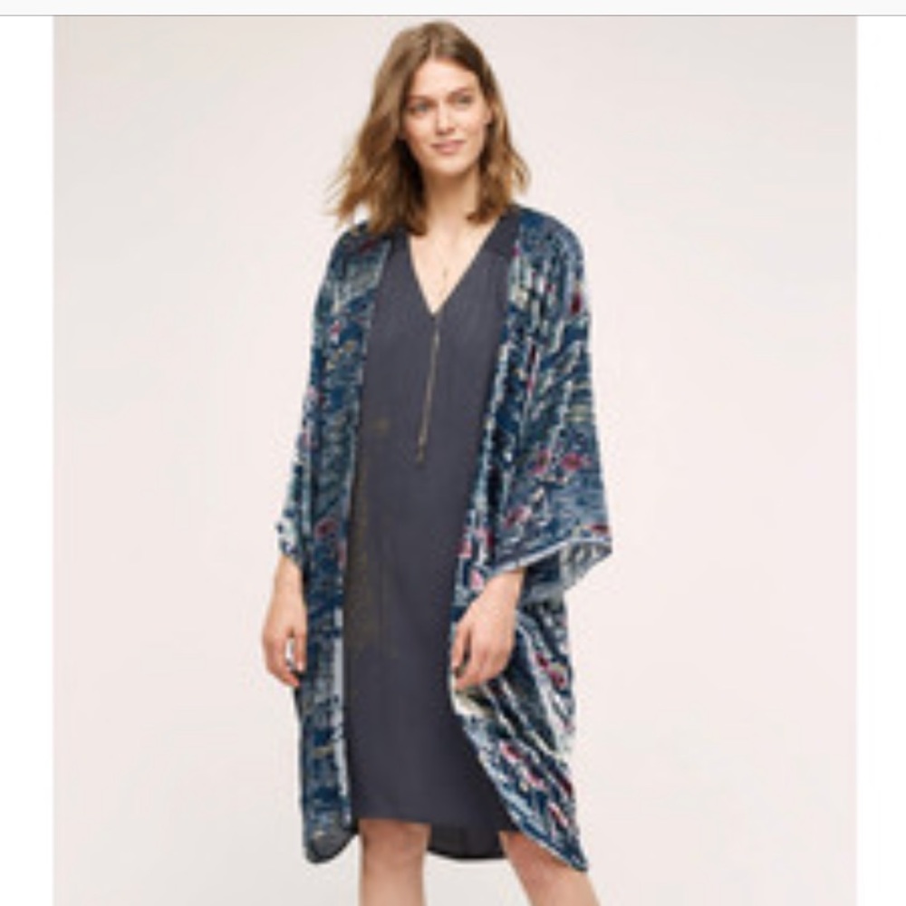 EUC moonlight waves kimono Anthropologie